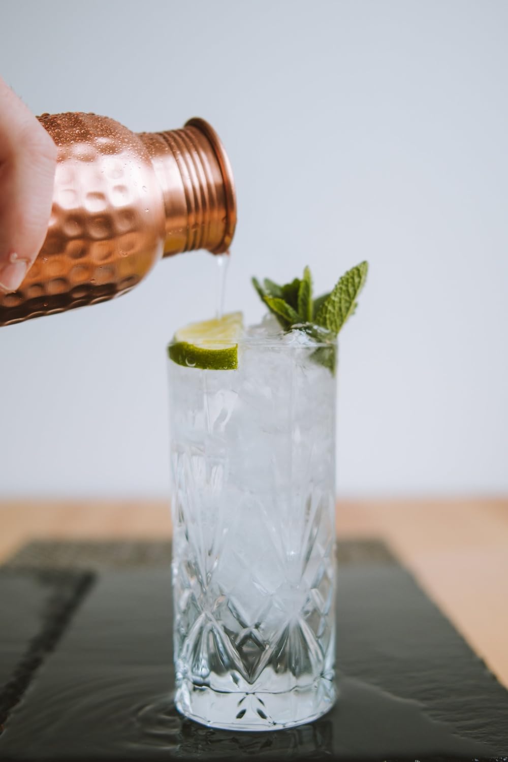 Daisy – Diamond Punch Pure Copper Water Bottle | CU29™